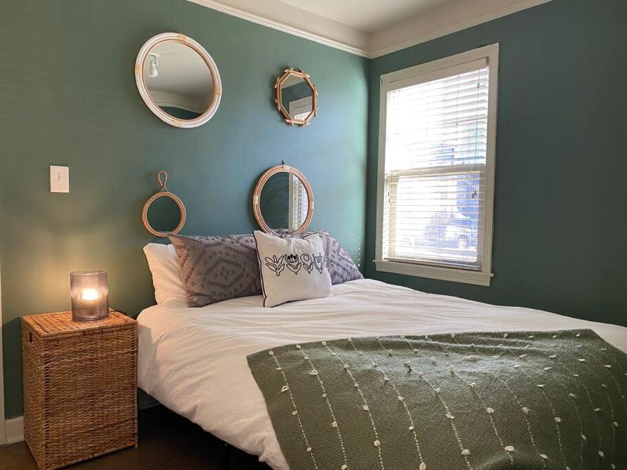 Boho Chic 2 Bedroom West Plaza Zone métropolitaine de Zone métropolitaine de Kansas City Extérieur photo
